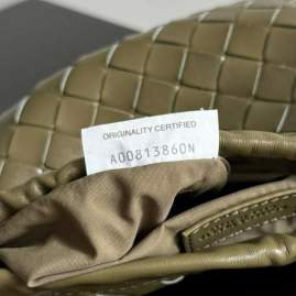 Picture of Bottega Veneta Handbags _SKUfw197173303fw